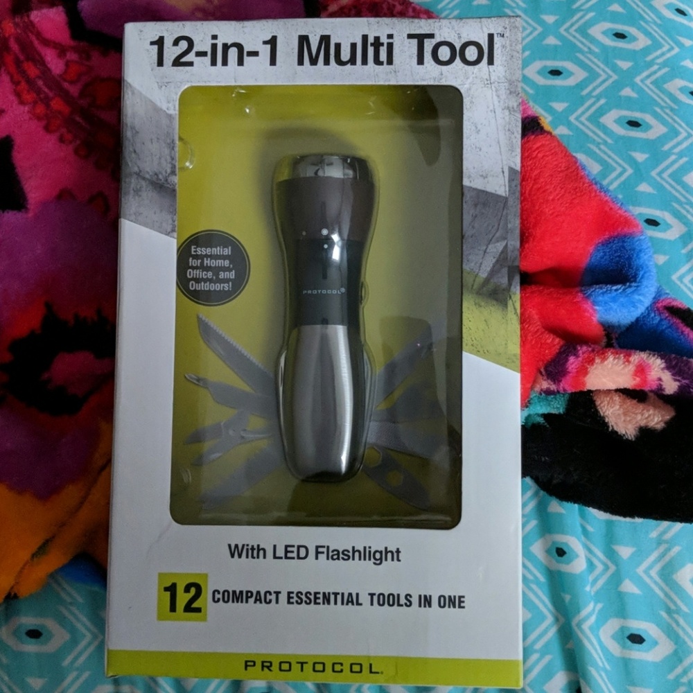 12 in 1 multi tool